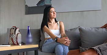 Image Aurora Caliente fickt in diesem Casting ausgiebig