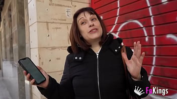 Image Matura de fälscht einen jungen Mann